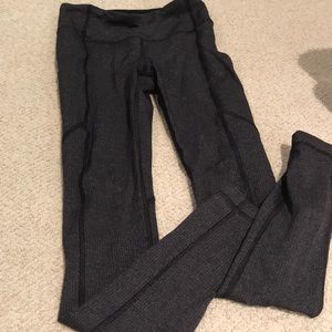 dark grey lulu leggings